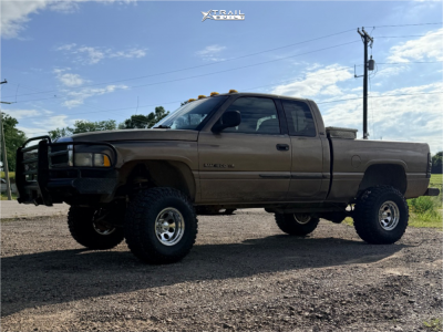 2001 Dodge Ram 1500 - 15x10 -38mm - Icon Alloys Style 171 - Suspension Lift 6" - 35" x 12.5"