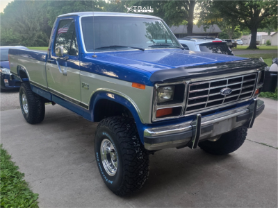1986 Ford F-150 - 15x10 -38mm - Ion Bilt Style 171 - Suspension Lift 6" - 35" x 12.5"