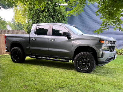 2019 Chevrolet Silverado 1500 - 20x12 -44mm - Grid G10 - Suspension Lift 3.5" - 35" x 12.5"