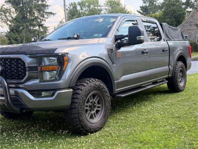 2023 Ford F-150 - 17x9 20mm - Vision Manx 2 Overland - Leveling Kit - 35" x 10.5"