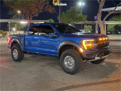 2021 Ford F-150 - 17x8.5 -10mm - KMC Km552 - Leveling Kit - 37" x 12.5"