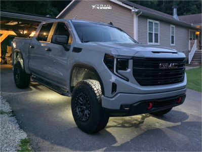 2024 GMC Sierra 1500 - 17x9 1mm - Fuel Rebel 6 - Suspension Lift 3.5" - 35" x 11.5"