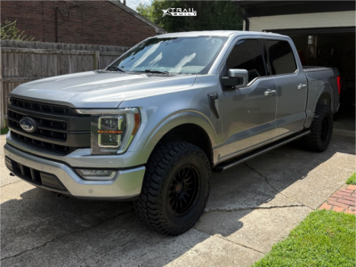 2023 Ford F-150 - 17x8.5 0mm - DX4 Caper - Leveling Kit - 33" x 12.5"