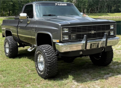 1984 Chevrolet K10 - 15x10 -47mm - Raceline Rockcrusher - Suspension Lift 6" - 35" x 12.5"