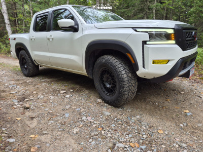 2024 Nissan Frontier PRO-4X - 17x8.5 25mm - KMC Km555 - Stock Suspension - 275/70R17