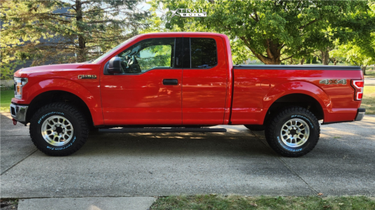 2020 Ford F-150 - 17x8.5 0mm - Raceline Rogue - Leveling Kit & Body Lift - 295/70R17