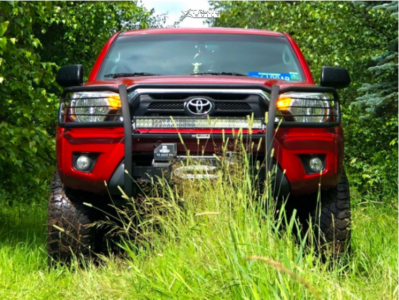 2012 Toyota Tacoma - 17x9 -6mm - Pro Comp Series 46 - Suspension Lift 4" - 35" x 12.5"