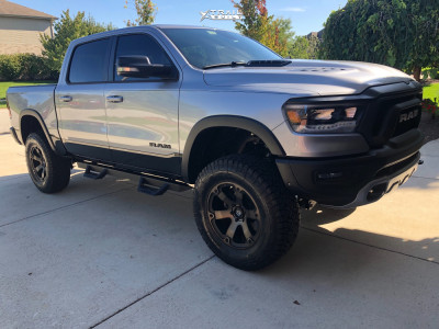2019 Ram 1500 - 20x9 0mm - Fuel Beast - Suspension Lift 6" - 37" x 12.5"