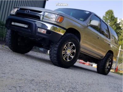 2001 Toyota 4Runner - 16x8 0mm - Vision Warrior - Leveling Kit - 285/75R16