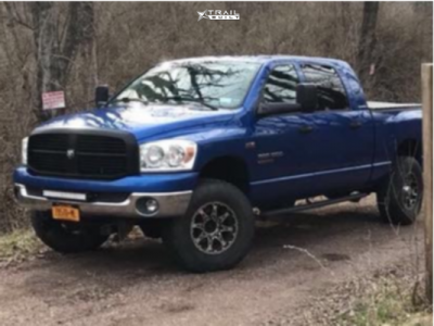 2007 Dodge Ram 1500 - 17x9 0mm - American Outlaw Bandit - Stock Suspension - 35" x 12.5"