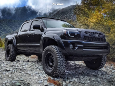 2010 Toyota Tacoma - 17x8.5 0mm - Method Nv - Suspension Lift 3" - 33" x 12.5"