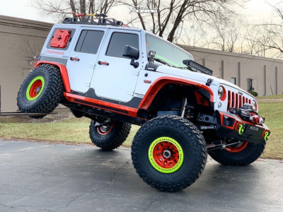 2016 Jeep Wrangler JK - 17x9 -38mm - XD XD229 - Suspension Lift 4" - 40" x 13.5"