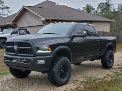 2018 Ram 2500 - 17x9 0mm - Raceline Shift - Suspension Lift 3.5" - 37" x 13.5"