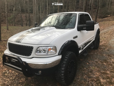 2001 Ford F-150 - 17x8.5 10mm - American Racing ATX Ax194 - Leveling Kit - 35" x 12.5"