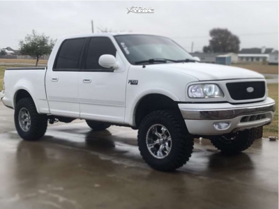 2001 Ford F-150 - 17x9 -12mm - Helo He791 - Suspension Lift 2.5" - 33" x 12.5"