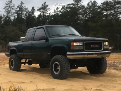 1997 GMC K1500 - 15x10 -44mm - Alloy Ion 174 - Suspension Lift 6" - 35" x 12.5"