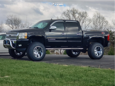 2011 Chevrolet Silverado 1500 - 20x14 -76mm - Fuel Hostage - Suspension Lift 6" - 37" x 13.5"