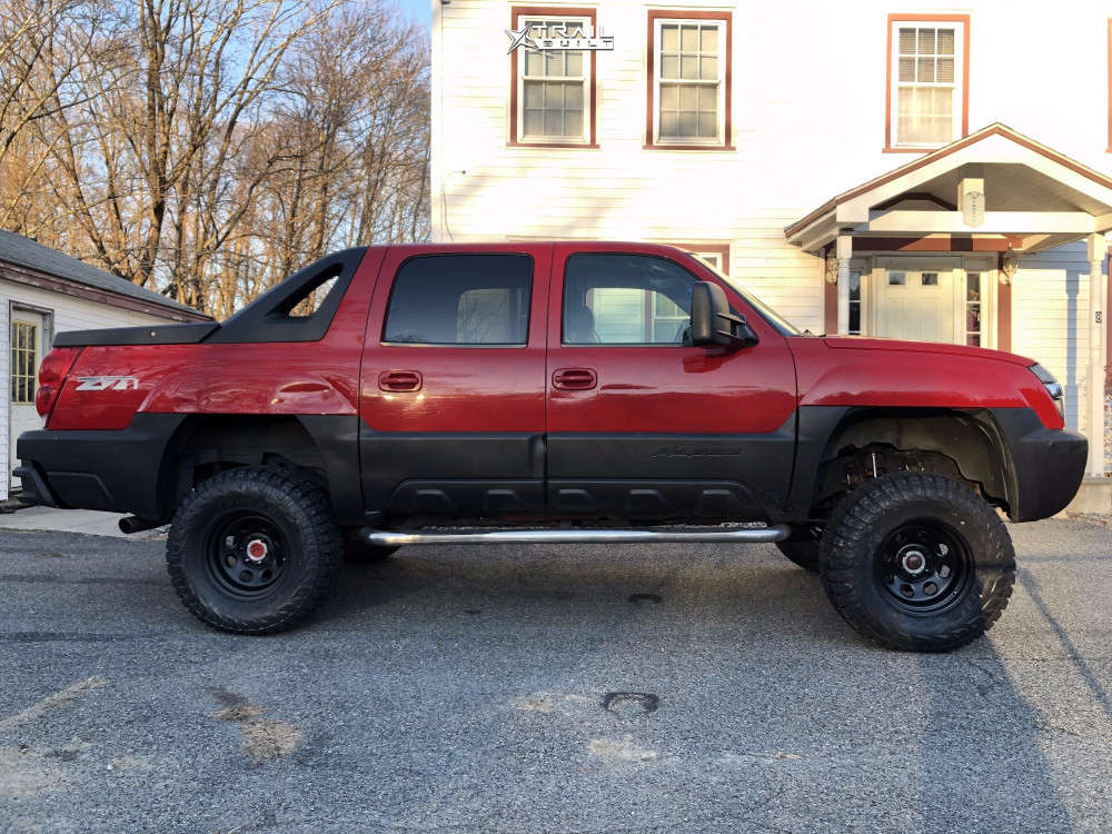 2002 Chevrolet Avalanche 1500 Wheel Offset Aggressive > 1