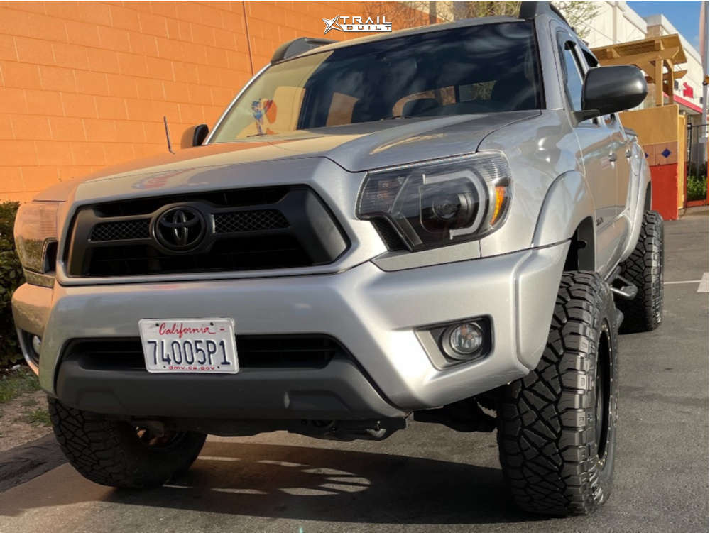 2014 Toyota Tacoma Wheel Offset Aggressive > 1