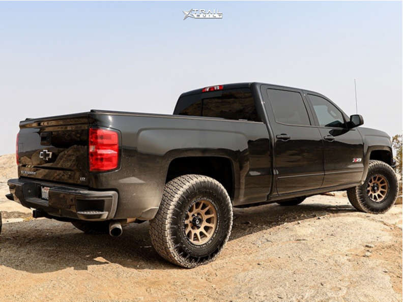 2015 Chevrolet Silverado 1500 Wheel Offset Aggressive > 1" Outside ...