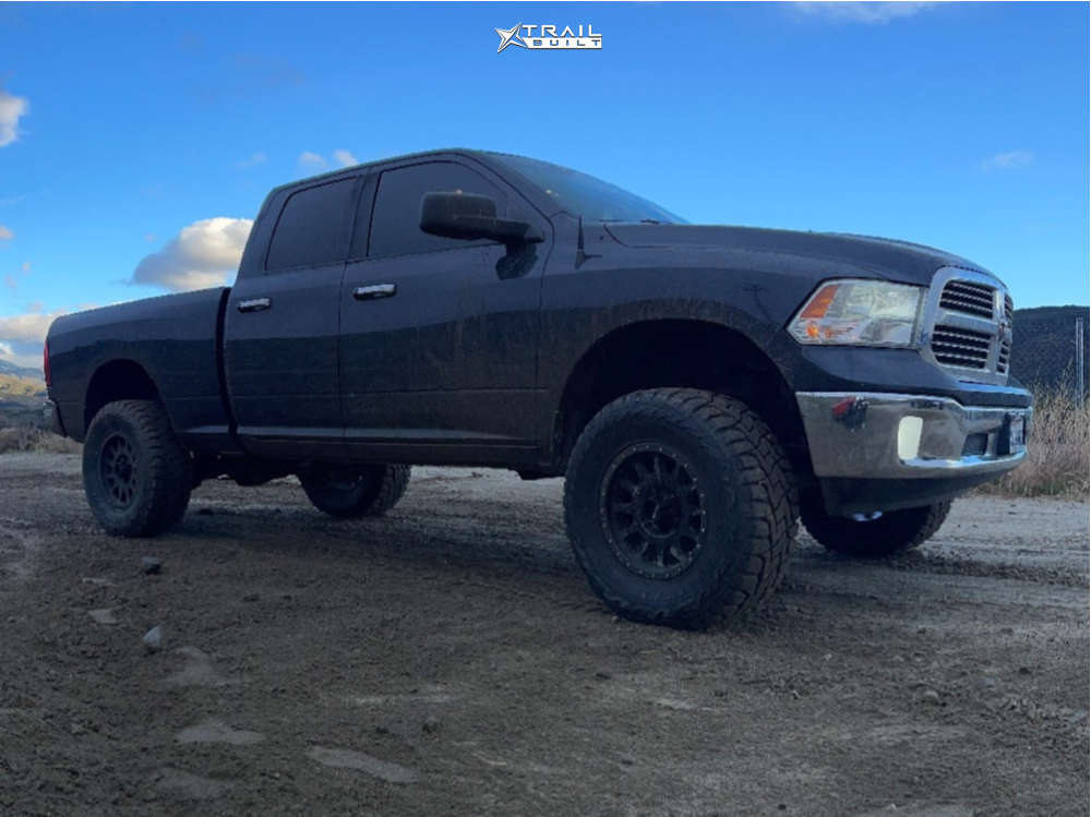 2016 Ram 1500 Wheel Offset Aggressive > 1