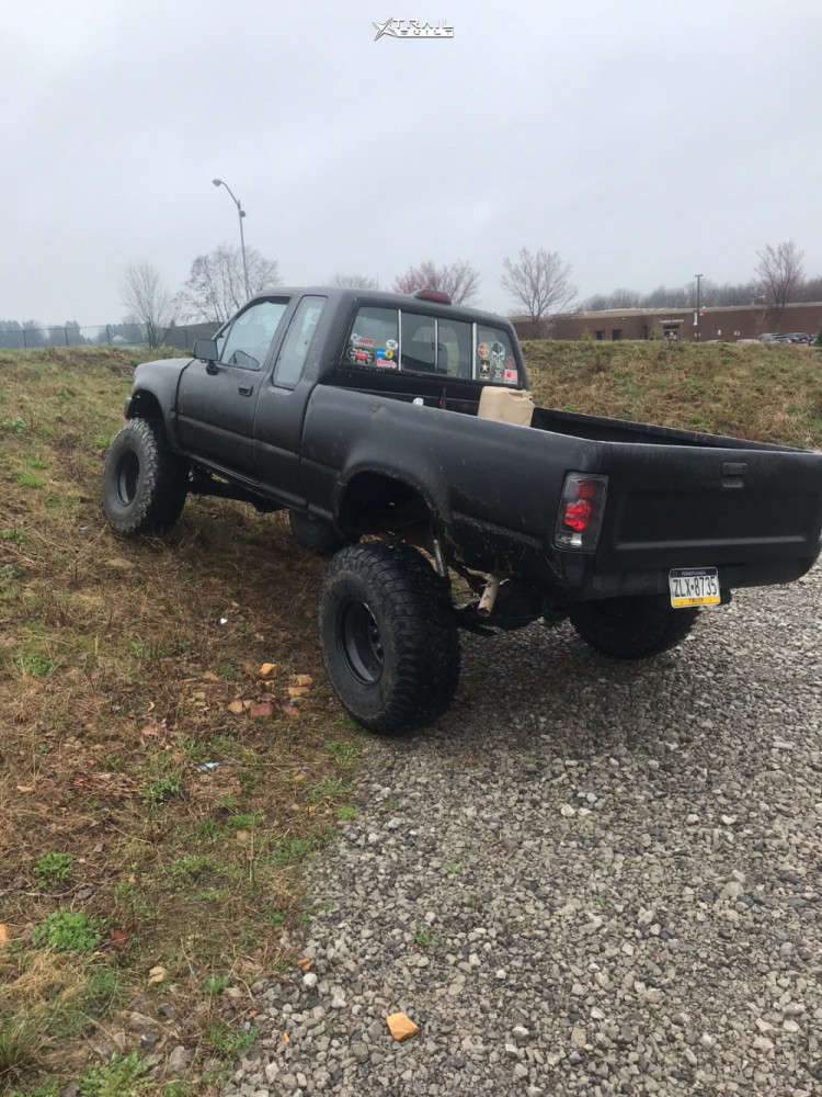 1994 Toyota Pickup Wheel Offset Super Aggressive 3"5" Suspension Lift