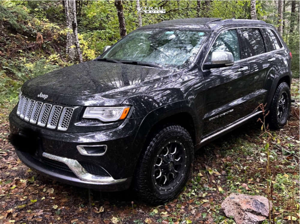 2014 Jeep Grand Cherokee Wheel Offset Aggressive > 1" Outside Fender