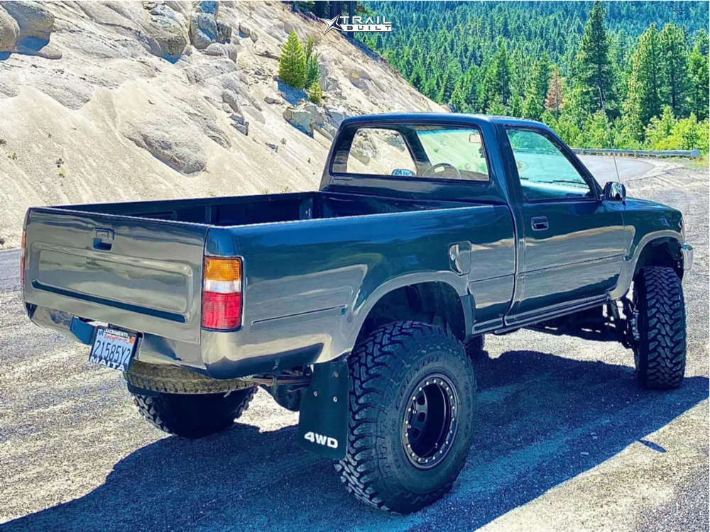 1990 Toyota Pickup Wheel Offset Super Aggressive 3