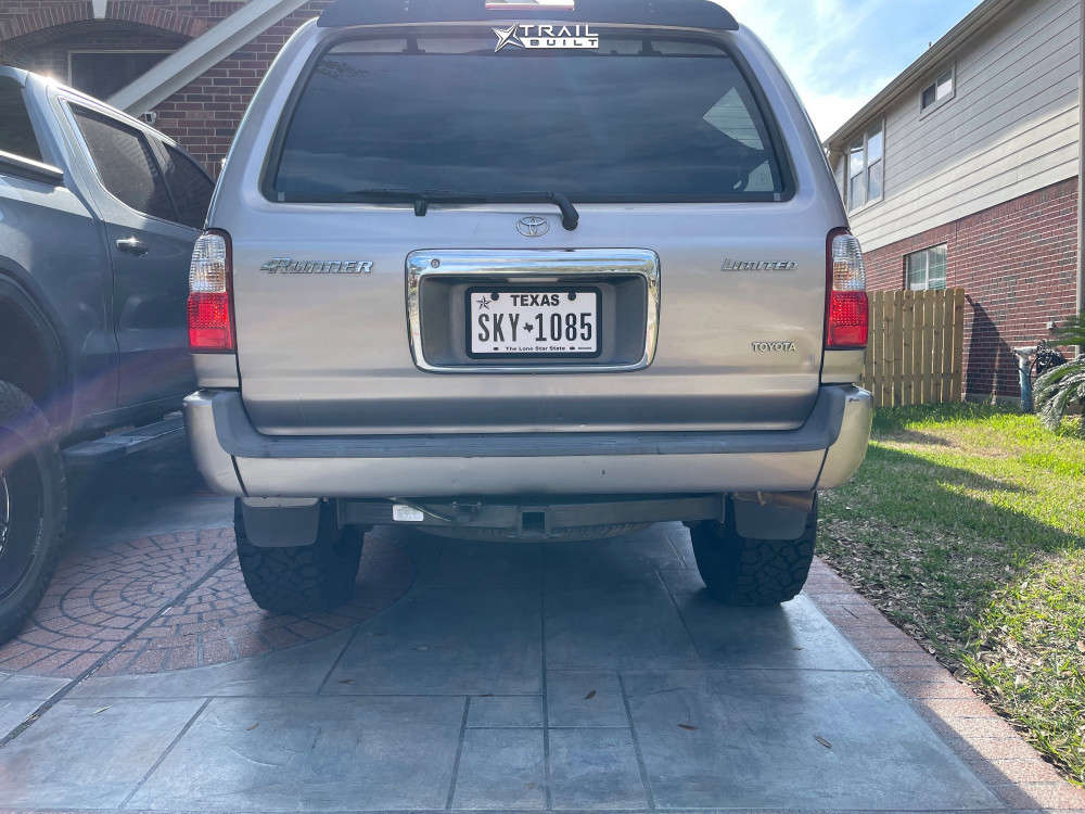 2002 Toyota 4Runner Wheel Offset Aggressive > 1