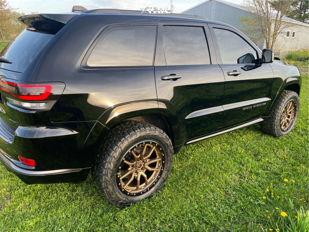 2020 Jeep Grand Cherokee Wheel Offset Aggressive > 1
