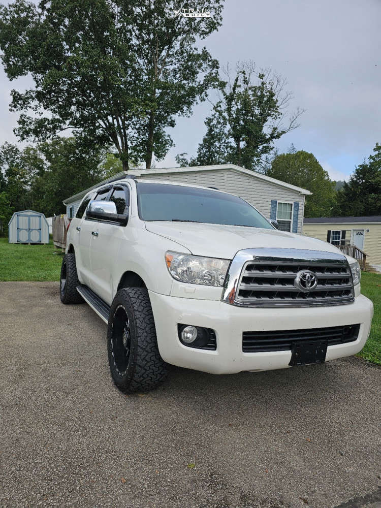 front view of white 2015 toyota sequoia