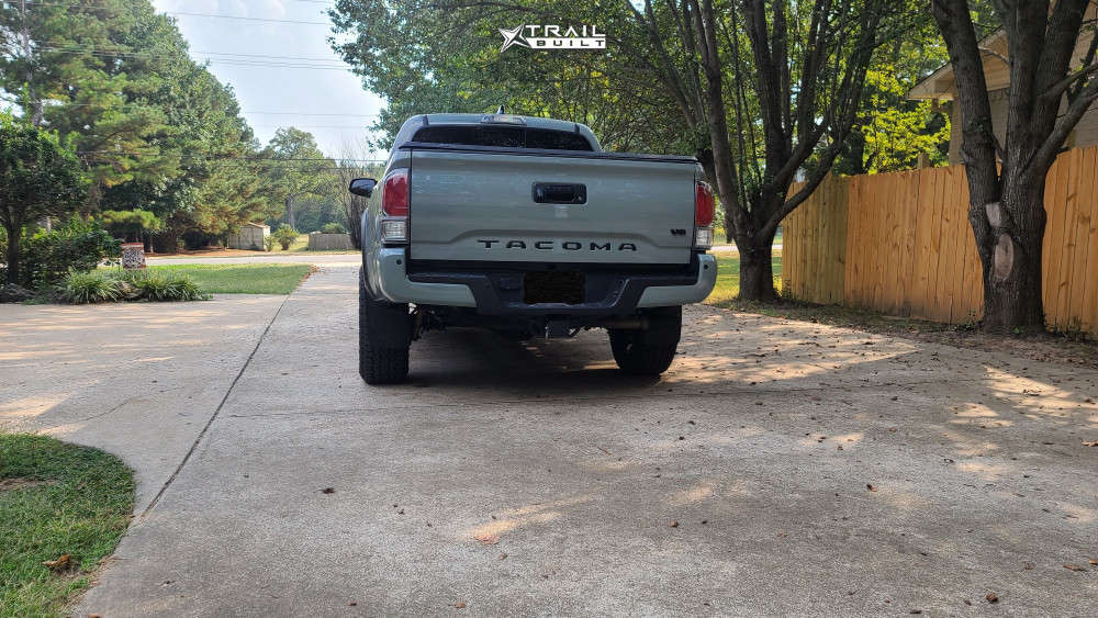 2022 Toyota Tacoma Wheel Offset Aggressive > 1