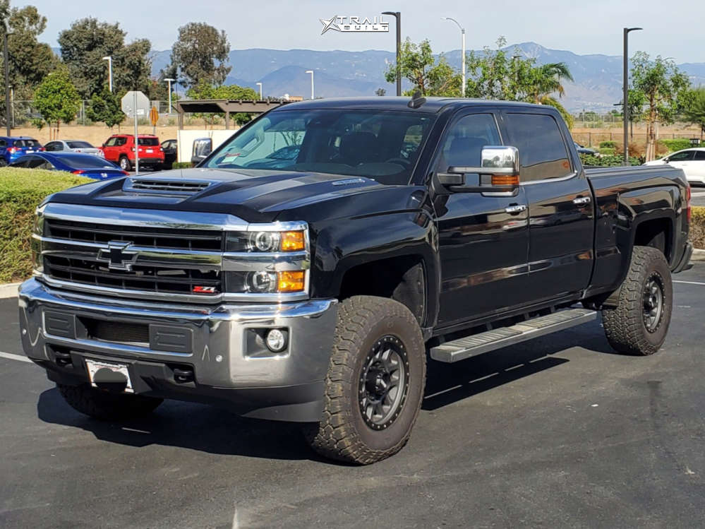 2018 Chevrolet Silverado 2500 HD Wheel Offset Aggressive > 1