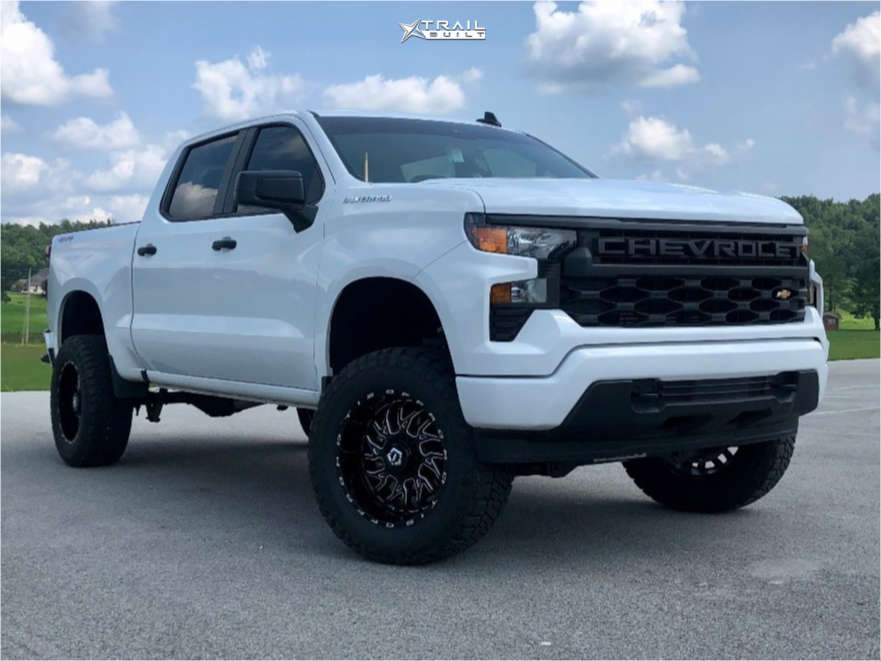 Silverado Custom Black Wheels