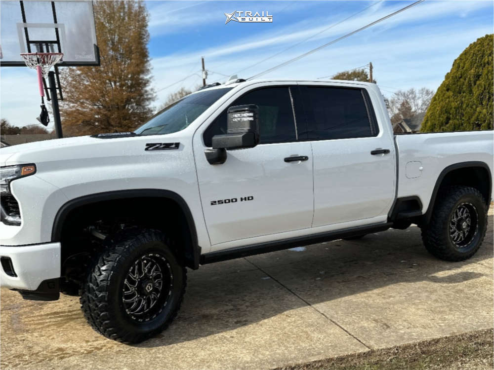 2024 Chevrolet Silverado 2500 HD Wheel Offset Nearly Flush Suspension ...