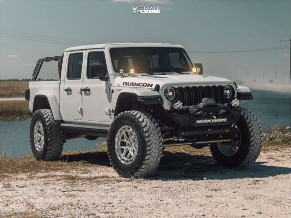 2024 Jeep Gladiator Wheel Offset Aggressive > 1