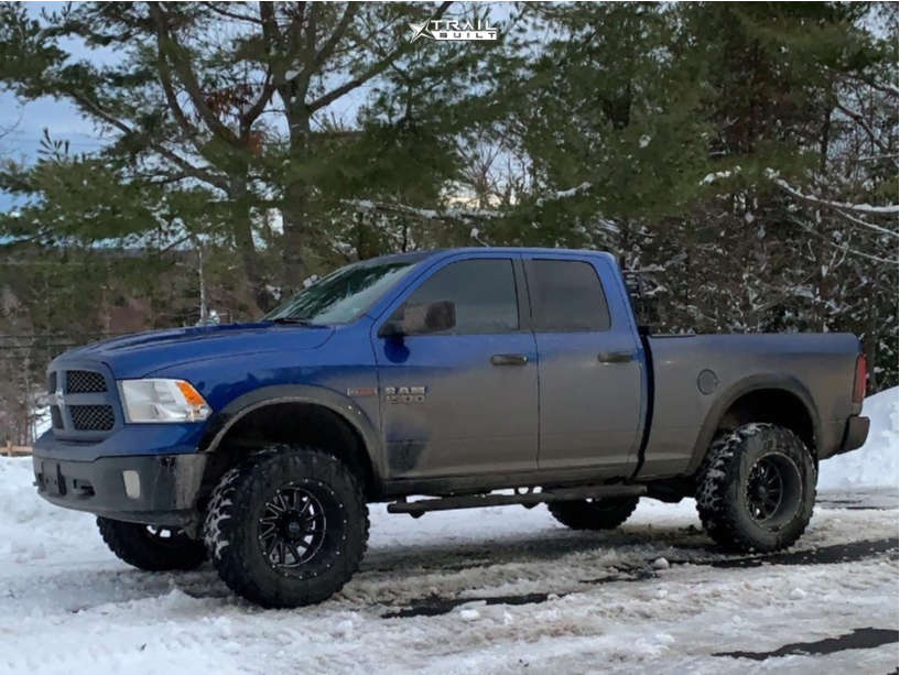 【ram】 2016 Ram 1500 with 24x14 -76 TIS 544MB and 35/13.5R24 Fuel Gripper