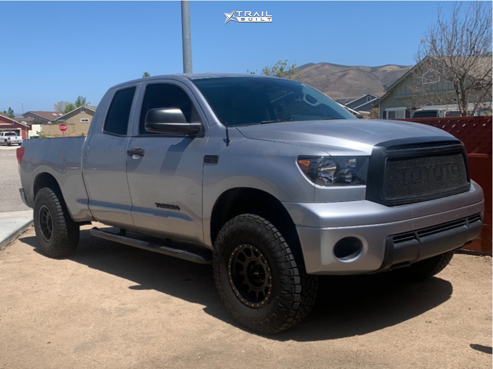 2010 Toyota Tundra Wheel Offset Aggressive > 1
