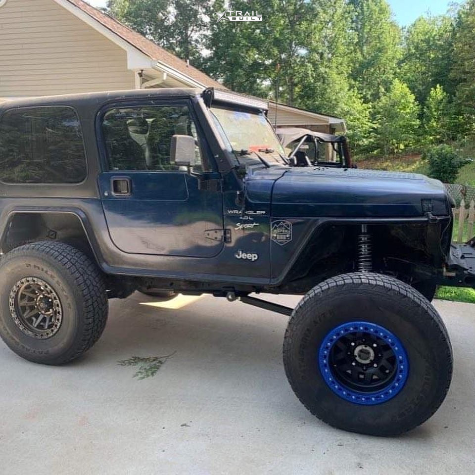 1858719-1-2001-tj-jeep-sport-