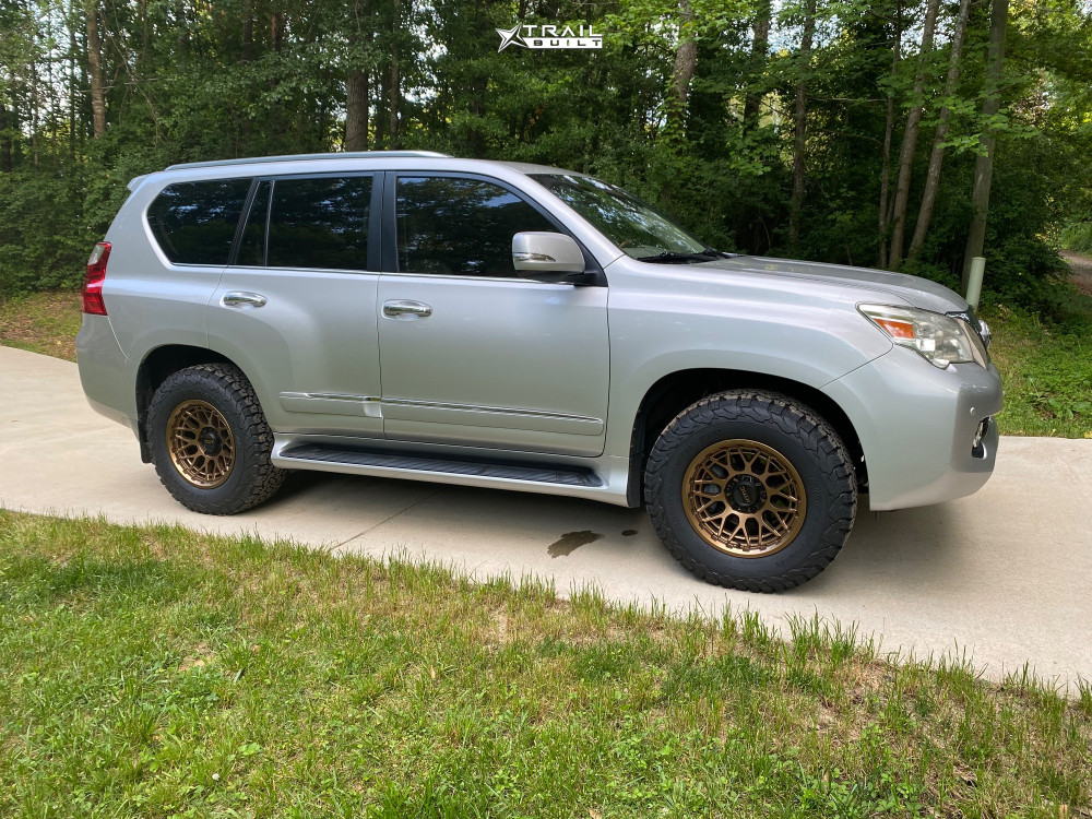 2012 Lexus GX460 Wheel Offset Slightly Aggressive Stock | 2683905