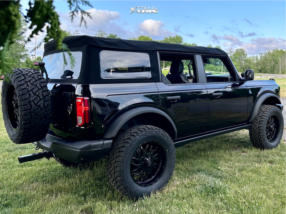 2022 Ford Bronco Wheel Offset Super Aggressive 3