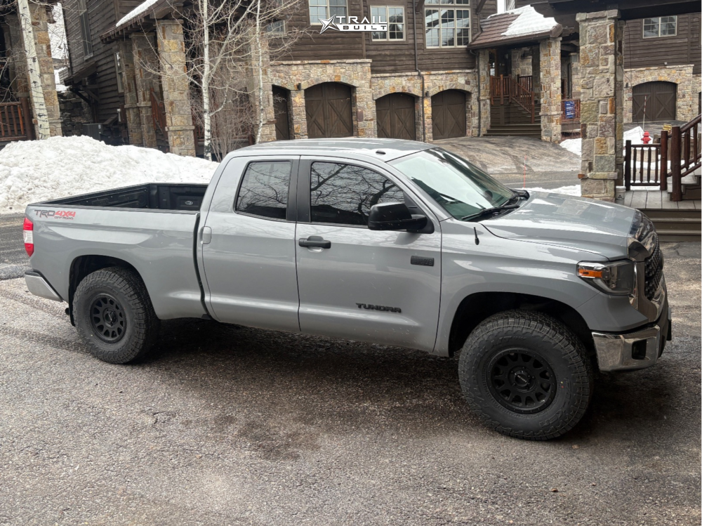 3440810-1-2018-tundra-toyota-
